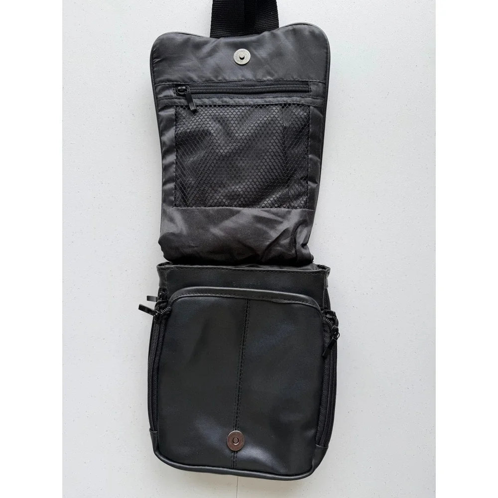 Buxton Vintage 90s Y2K Unisex Black Leather Travel Crossbody Bag Sling Messenger